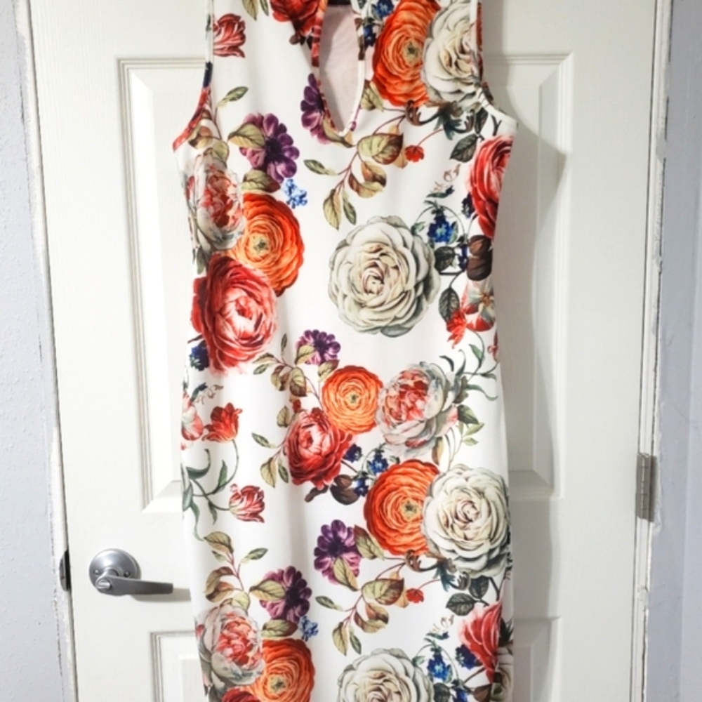 Midi Floral Dress 👗💐 Brand: Bubble b Size 3XL